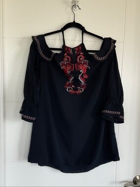 Sugarlips Navy blue Cold-Shoulder Tunic with Red Embroidery